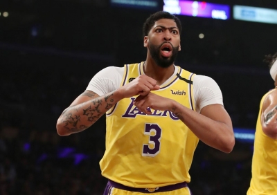 Los Lakers aplastan a los Warriors pese a la baja de LeBron James