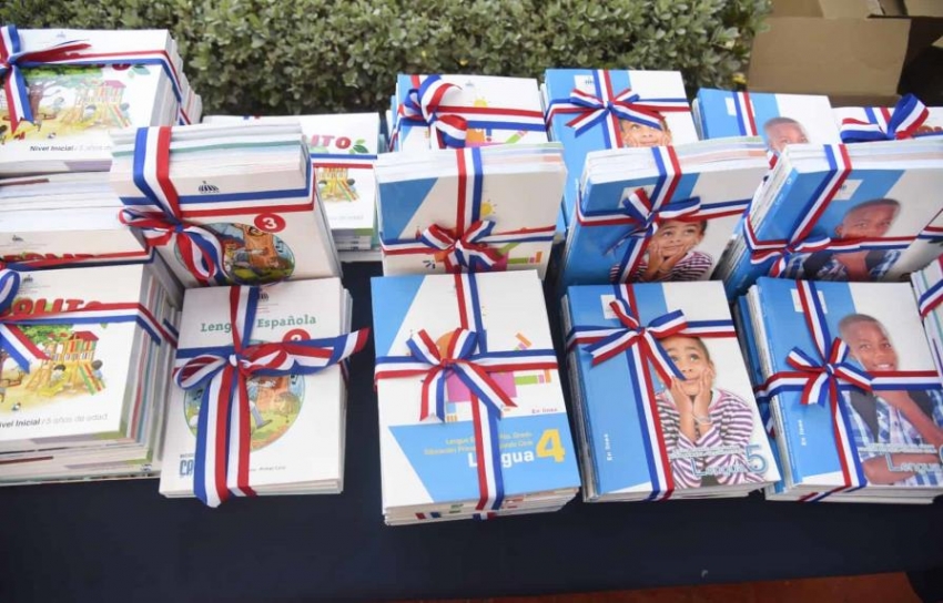 Actualidad Escolar pide a la DGCP investigar al Minerd por contratación de libros de texto