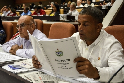 Tras nueva constitución, Cuba se apresta a maratón de leyes
