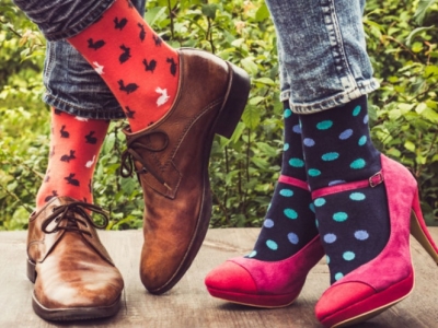 Entre más locos sean tus calcetines más creativa y exitosa eres