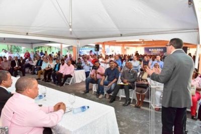 Andrés Navarro: “Función de un político es ser auténtico intérprete de la sociedad”