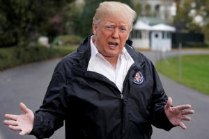 El presidente de Estados Unidos, Donald Trump, en los jardines del a Casa Blanca. REUTERS