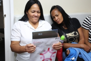 Mujeres de San Pedro de Macorís se practican mamografías gratuitas y reciben orientación prevención cáncer de mamas