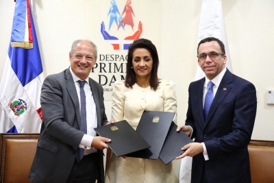 Despacho Primera Dama y Ministerio Educación acuerdan promover valores en las escuelas