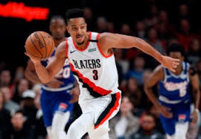 McCollum y Len, multados por su incidente en el Blazers-Kings